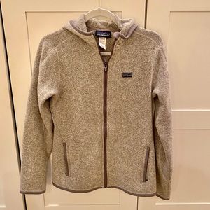 Patagonia Women’s zip up fleece